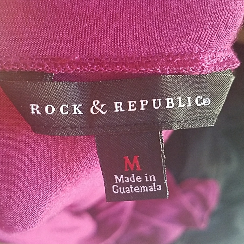 🎉 NWOT Rock & Republic top - Picture 5 of 6